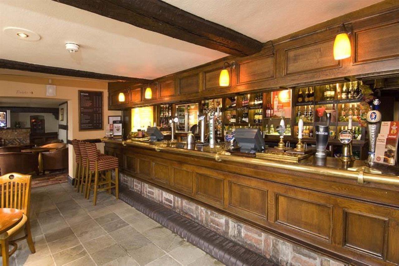 Premier Inn Knutsford Eksteriør billede